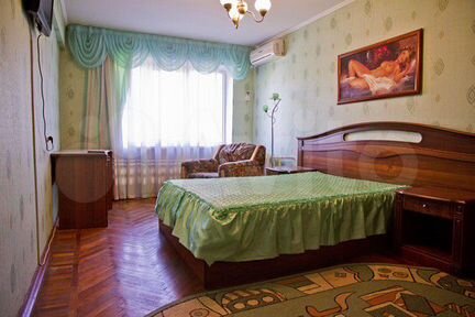 3-к. квартира, 80 м², 5/5 эт.