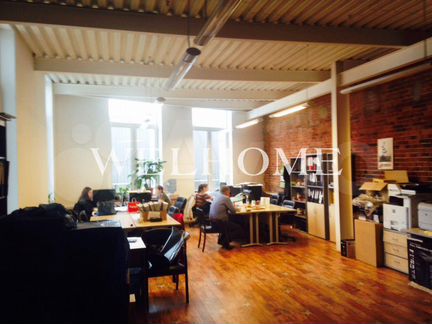 Продам офисное помещение, 402 м²