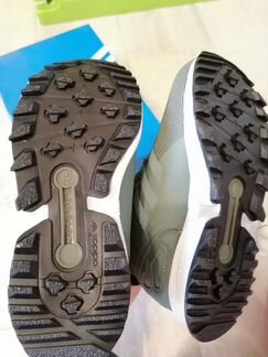 Adidas меховые ботиночки новые