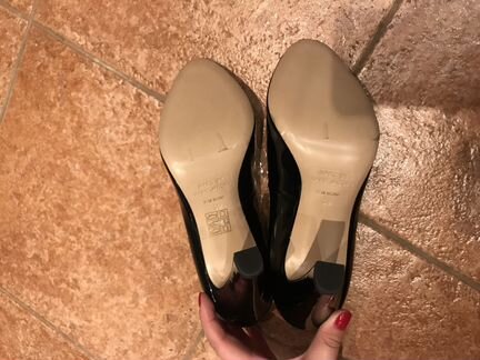 Туфли лаковые чёрные Marc Jacobs