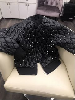 Куртка - бомбер с заклепками демисезон М