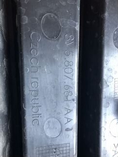 Решётка в птф Audi A3 8v Рестайл 8v0035415