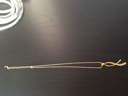 Колье с подвеской