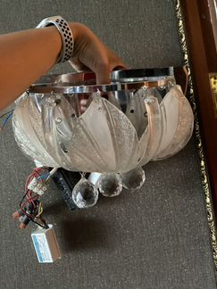 2 хрустальных светильника, бра